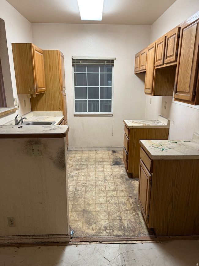 650 S Main St unit 2604, Bountiful, UT 84010 - photo 3