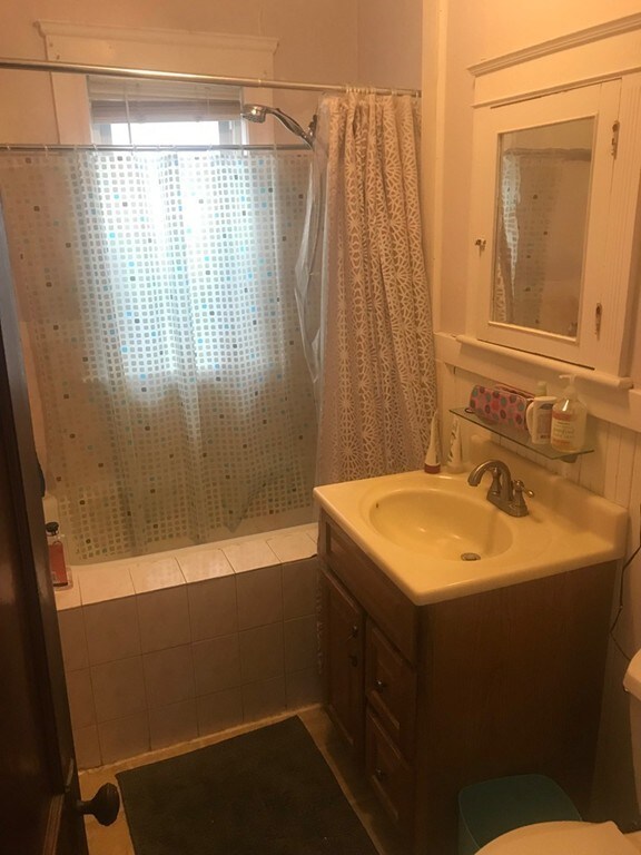 29 Lewis St, Somerville, MA 02143 - photo 5