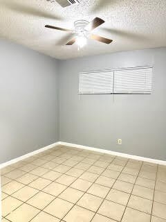 6916 Hirsch Rd unit 6916, Houston, TX 77016 - photo 4