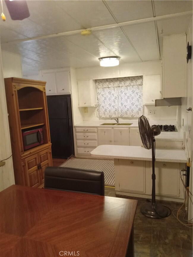 655 E Main St unit 41, San Jacinto, CA 92583 - photo 7