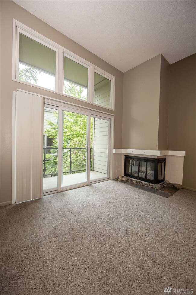 2933 76th Ave SE unit 32A, Mercer Island, WA 98040 - photo 4