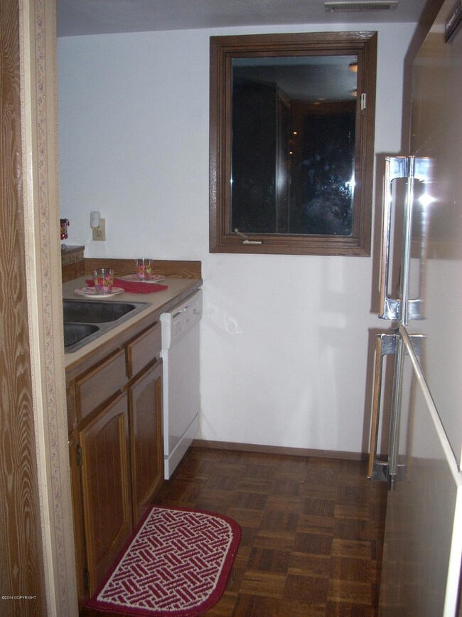 Entry to kitchen
