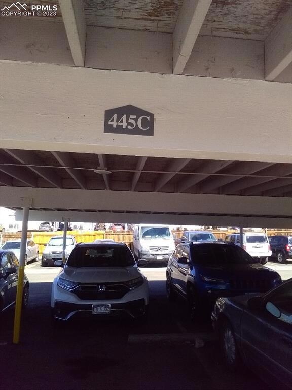 carport