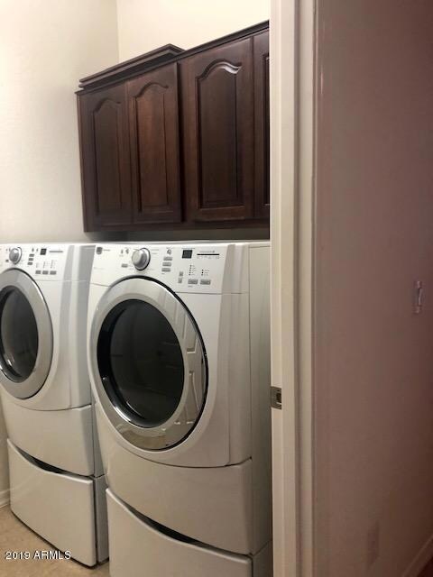 1578 Laundry room