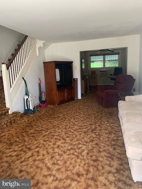 48 High St, Sharon Hill, PA 19079 - photo 4