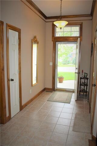 617 Meadowlark Cir, Raymore, MO 64083 - photo 3