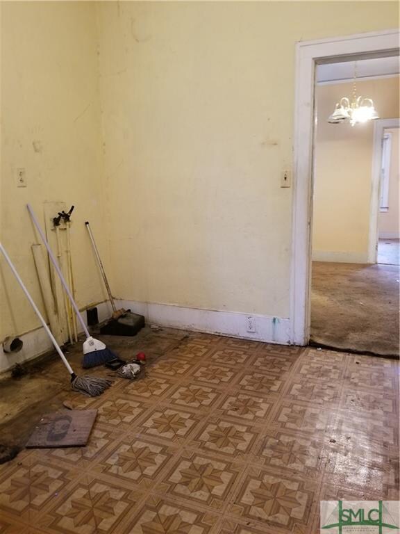 1007 W 41st St, Savannah, GA 31415 - photo 5