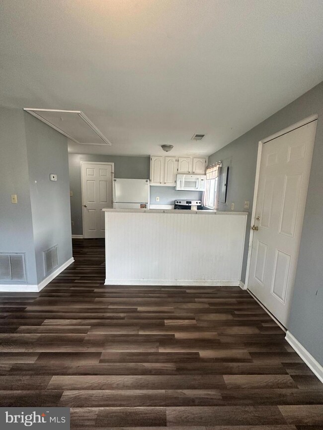 17744 Possum Point Rd, Dumfries, VA 22026 - photo 5