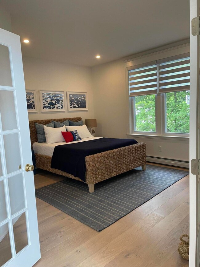 Bedroom/Den