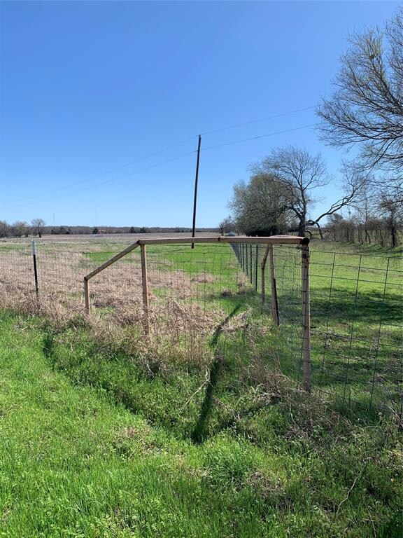2337 County Road 4130, Bonham, TX 75418 - photo 4
