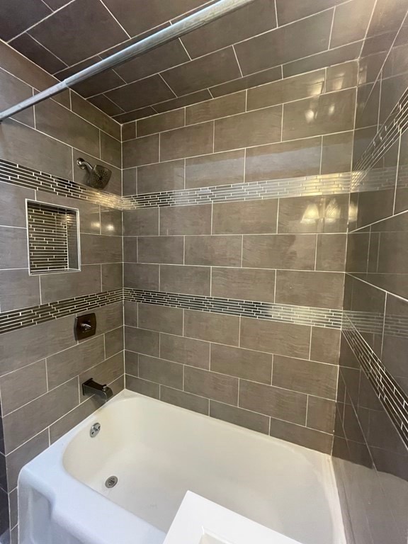 7 Wenlock Rd unit 7, Dorchester, MA 02122 - photo 2