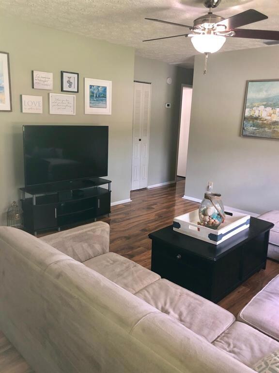 2394 SW Cooper Ln, Port Saint Lucie, FL 34984 - photo 4