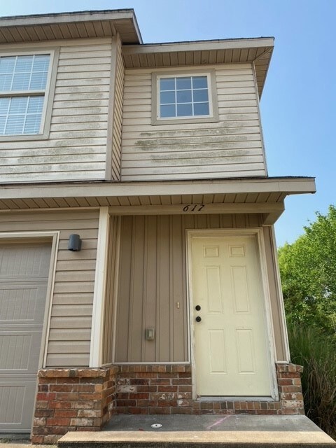 617 Coffee Way, Fayetteville, AR 72701 - photo 3