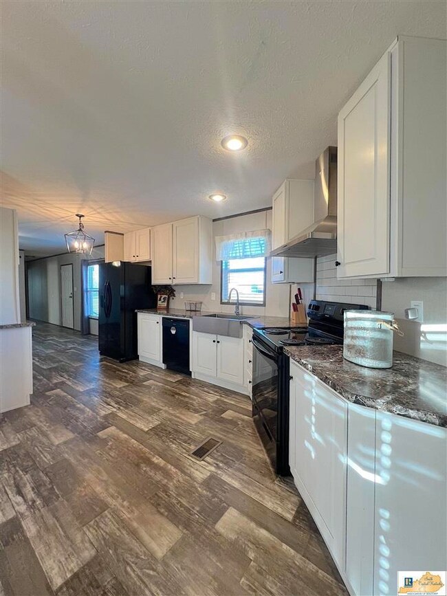 2077 & 2079 Millerfield Rd, Russell Springs, KY 42642 - photo 6