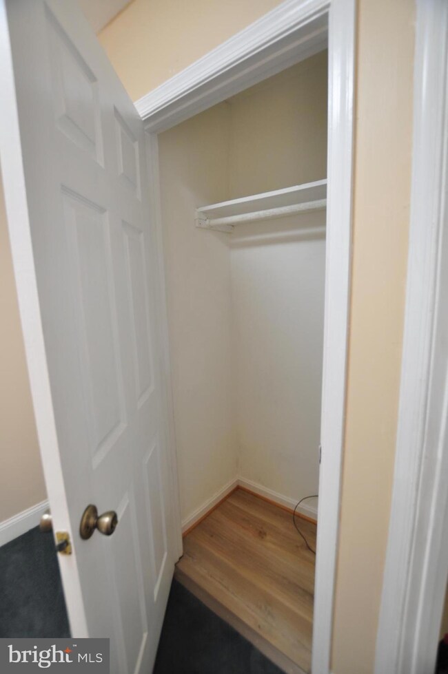 1904 Calvert St NW unit 3, Washington, DC 20009 - photo 6