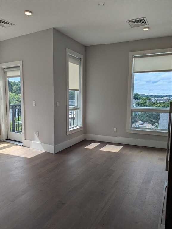 3193 Washington St unit PH2, Boston, MA 02130 - photo 2