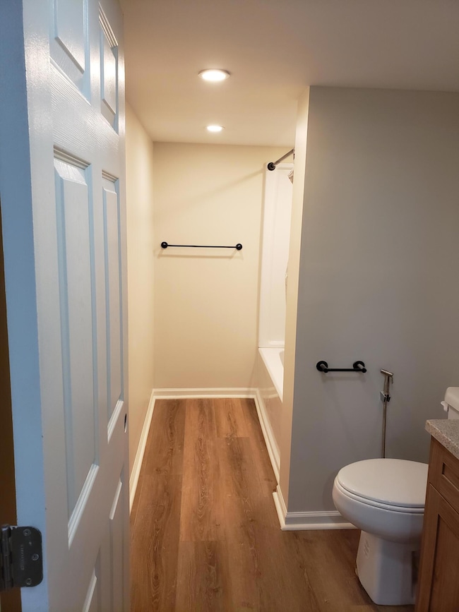 1053 Pine Tree Dr, Ann Arbor, MI 48103 - photo 3