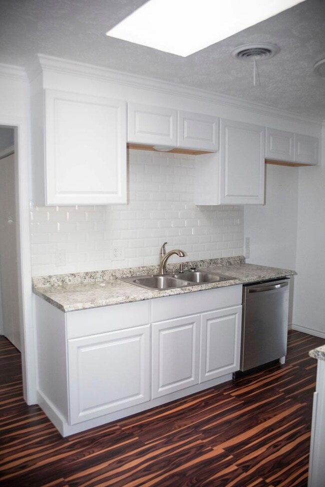 3709 Humble Ave, Midland, TX 79707 - photo 6