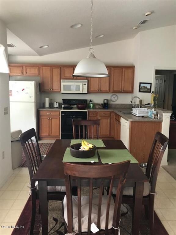 19015 SW 101st Place, Dunnellon, FL 34432 - photo 6