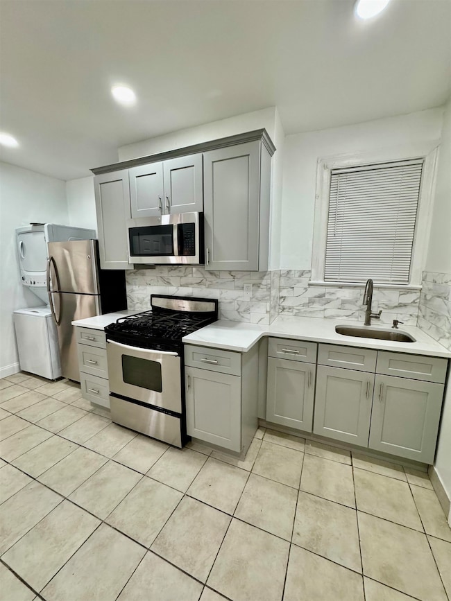 204 Zabriskie St unit 1, Jersey City, NJ 07307 - photo 3