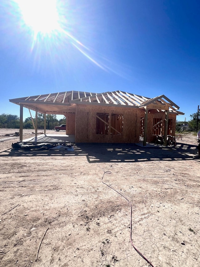 1904 Barrera Ave, Del Rio, TX 78840 - photo 3