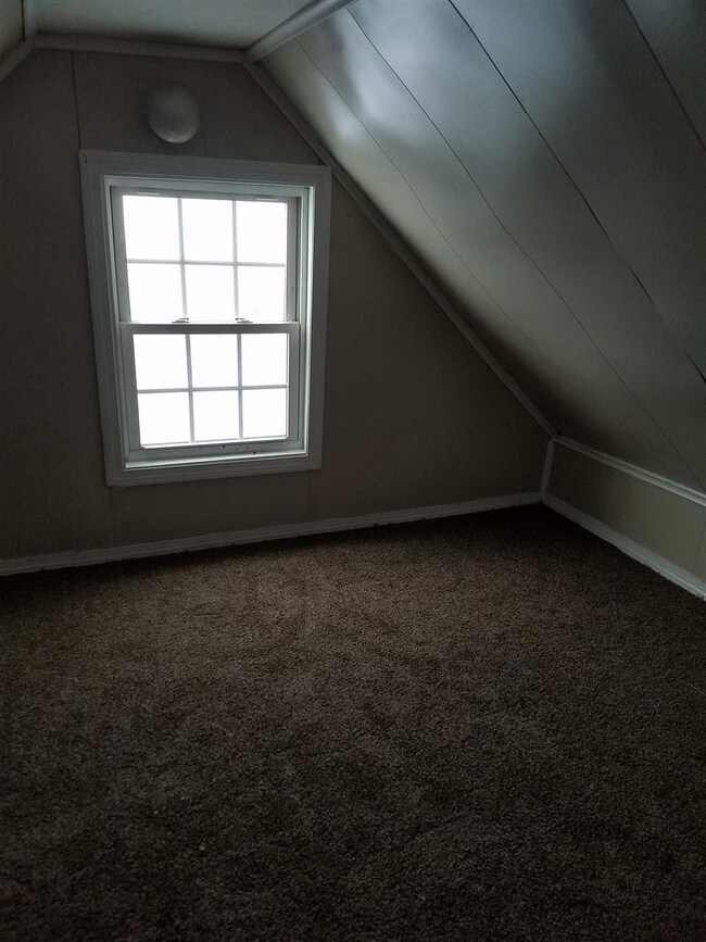 19 Buck St, Nashua, NH 03060 - photo 6