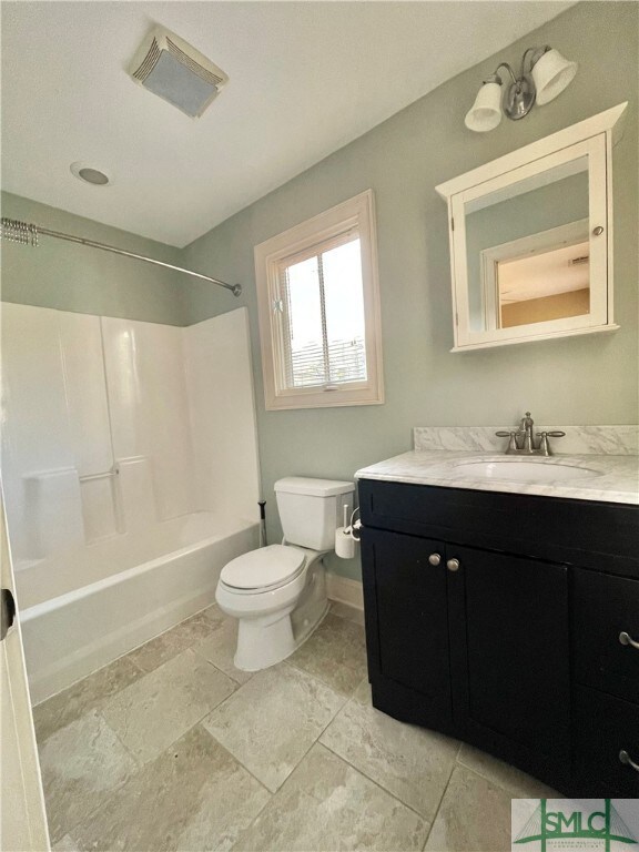 110 E Duffy St unit Carriage House, Savannah, GA 31401 - photo 5