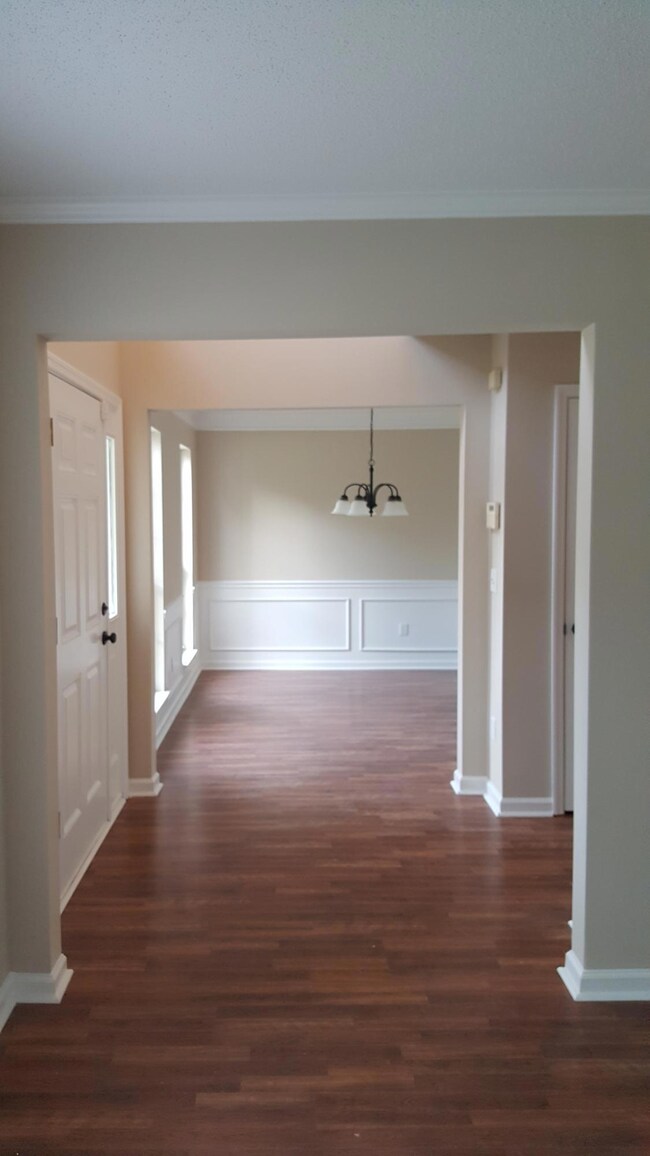 3221 dining