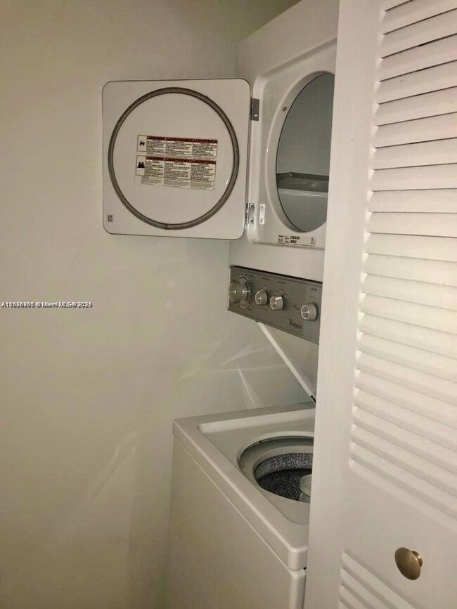 1560 Meridian Ave unit 206, Miami Beach, FL 33139 - photo 7