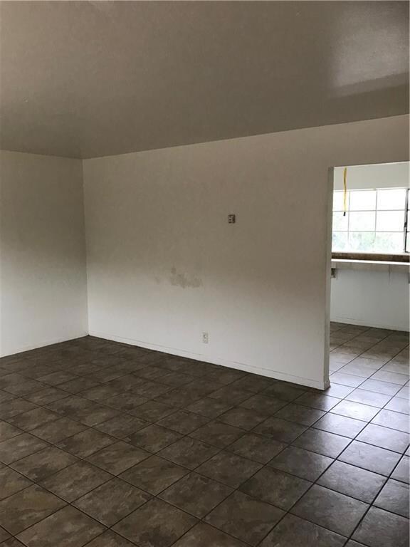 2619 Sacramento Ave, El Paso, TX 79930 - photo 5