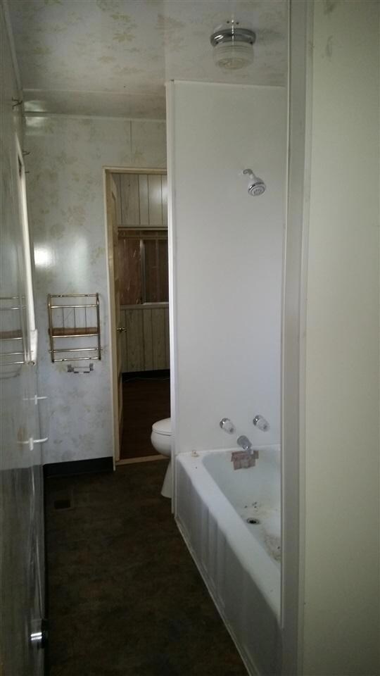 1882 Academy Ave, Klamath Falls, OR 97601 - photo 7