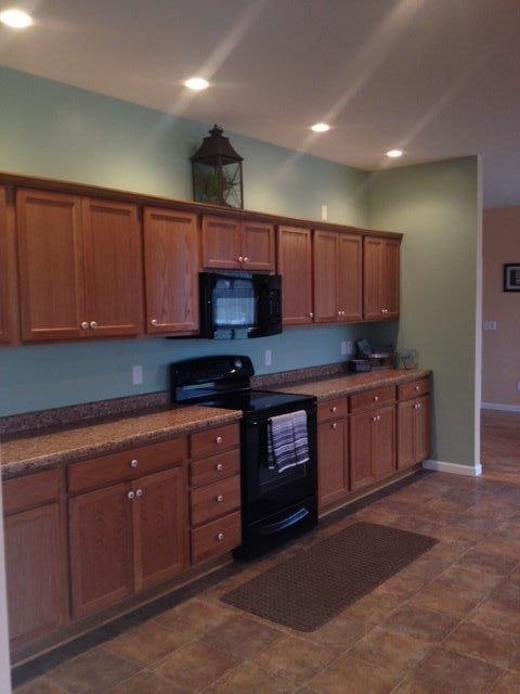 8679 E 850 N, New Carlisle, IN 46552 - photo 3