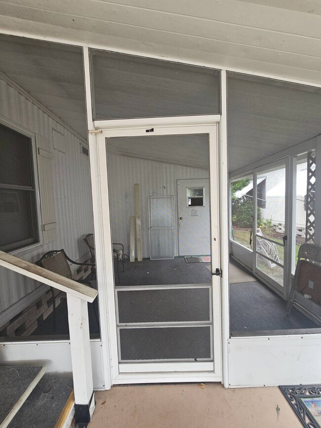 20451 Powell Rd unit 121, Dunnellon, FL 34431 - photo 2