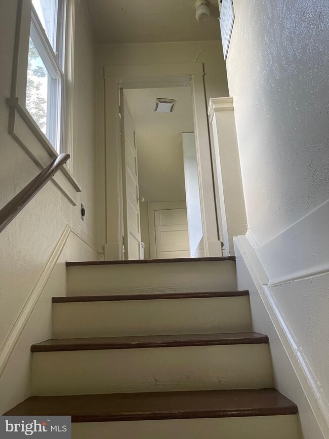 533 N West Ave unit 2, Vineland, NJ 08360 - photo 3