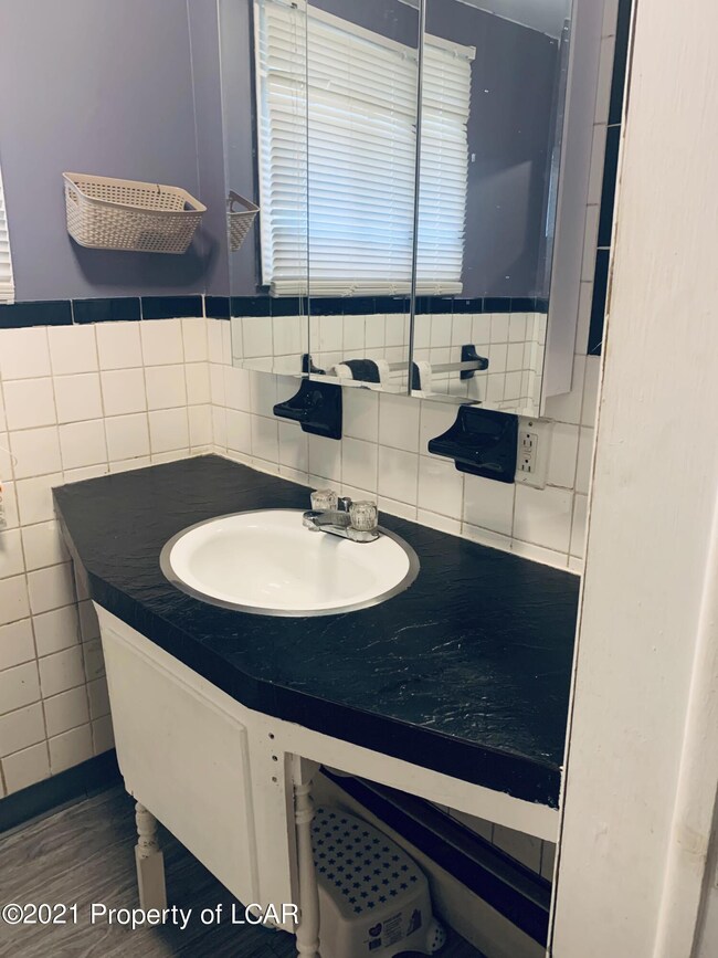 772 N Pennsylvania Ave, Wilkes Barre, PA 18705 - photo 6