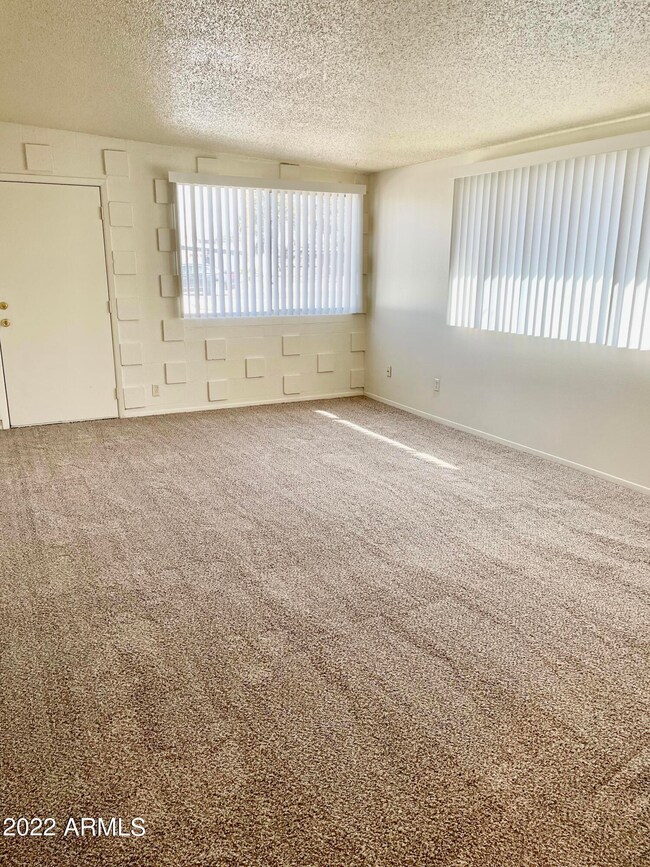 3729 W Dunlap Ave, Phoenix, AZ 85051 - photo 4