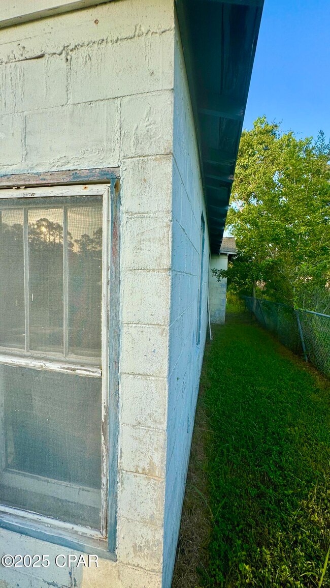 1407 Long Ave, Port Saint Joe, FL 32456 - photo 7