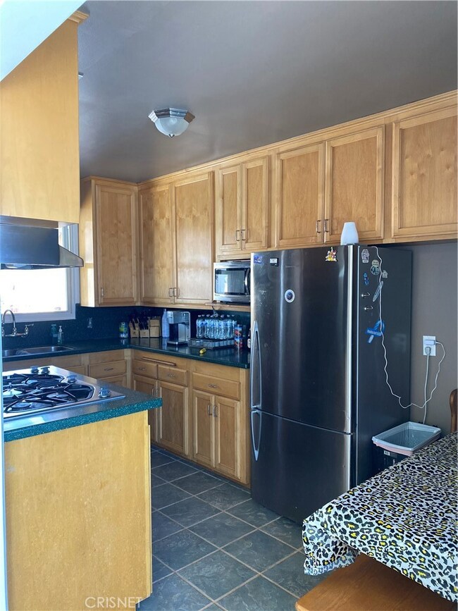 14559 Bledsoe St, Sylmar, CA 91342 - photo 7