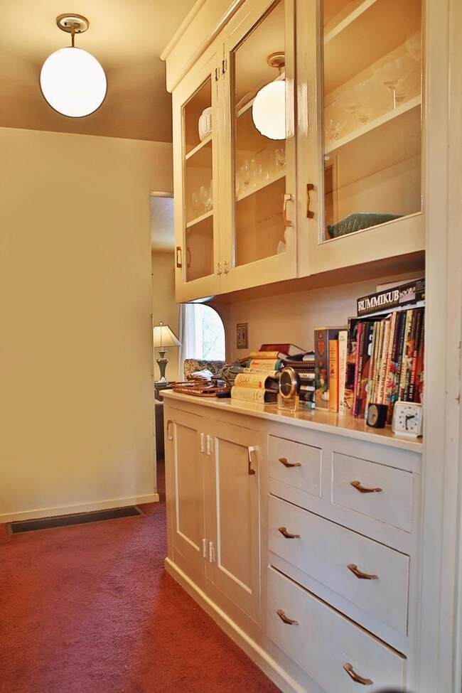 1256 NW Lawnridge Ave, Grants Pass, OR 97526 - photo 7