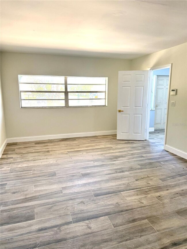 1608 55th Ave W, Bradenton, FL 34207 - photo 4