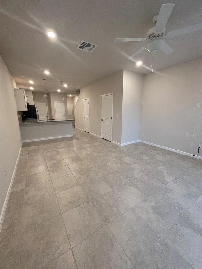 5409 Elmview Crossing, Wesley Chapel, FL 33545 - photo 6