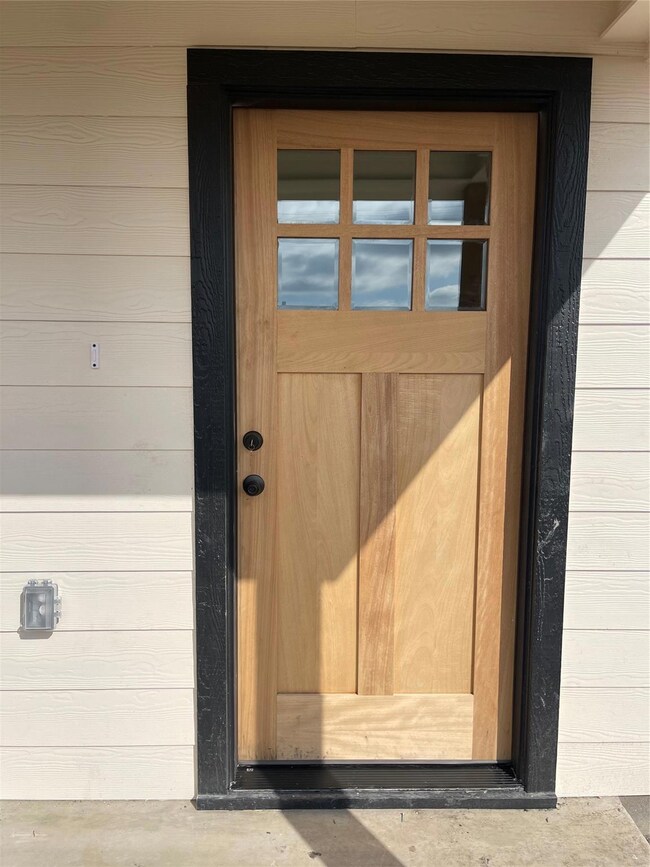 1052 Neal Rd, Azle, TX 76020 - photo 5