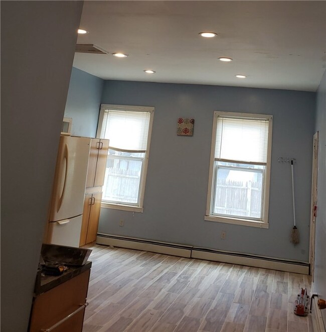 1398 Main St unit R1, West Warwick, RI 02893 - photo 5