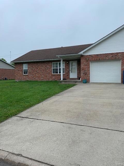 504 Draco Dr unit 504/506, Freeburg, IL 62243 - photo 2