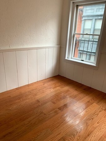 4 Garden Court St unit 3A, Boston, MA 02113 - photo 3