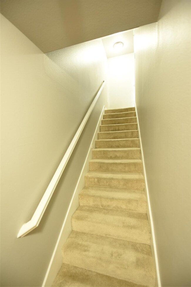 5617 Bryan Pkwy unit 3, Dallas, TX 75206 - photo 3