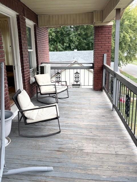 2311 S 10th St, Saint Joseph, MO 64503 - photo 3