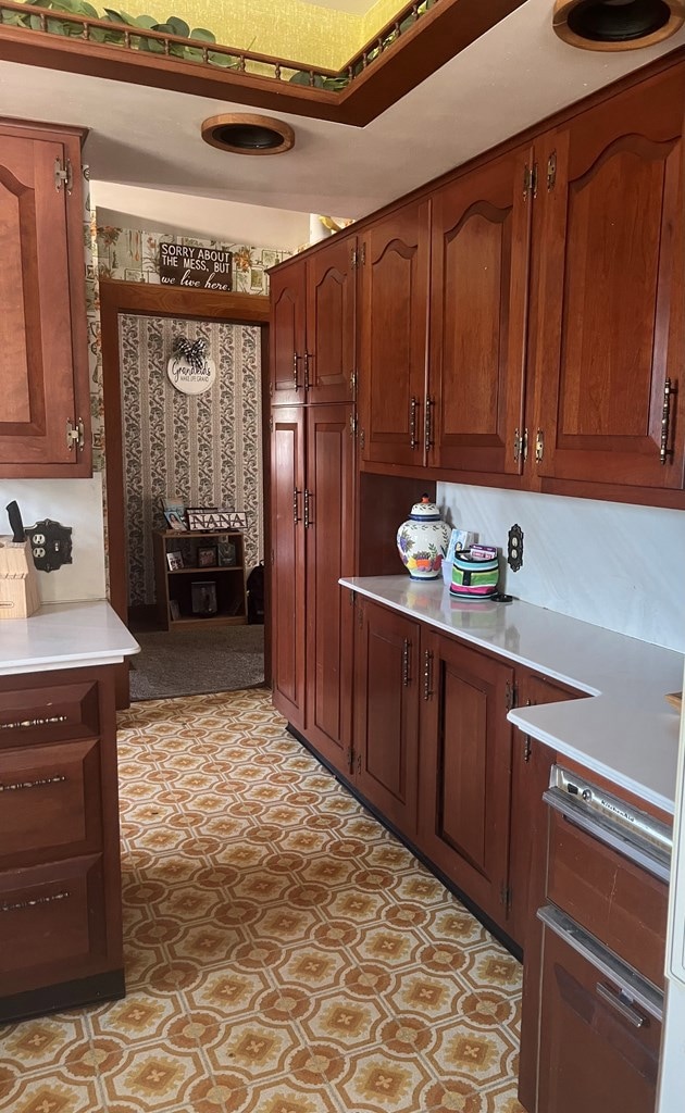 38 S High St, Jackson, OH 45640 - photo 3