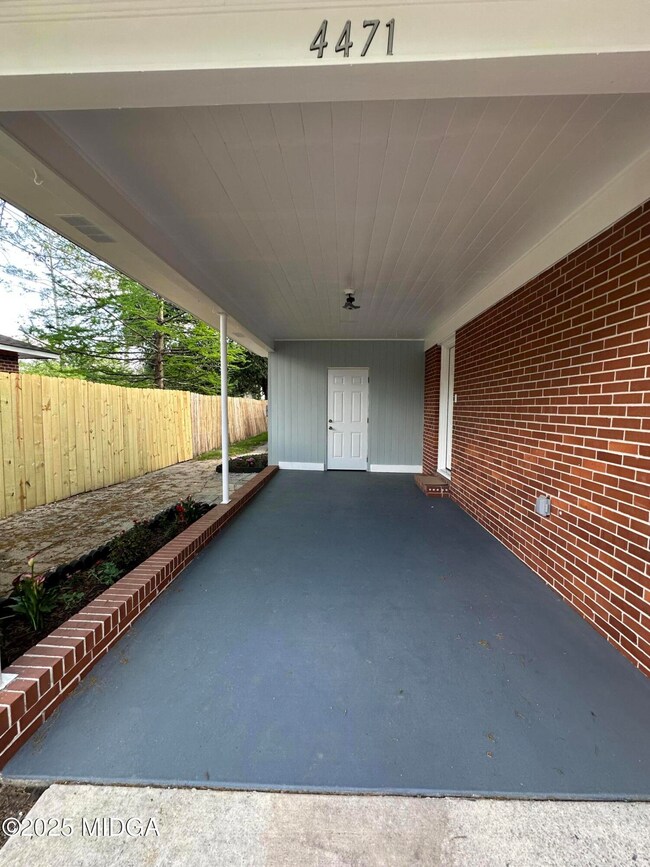 Carport