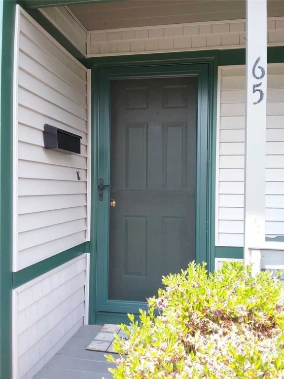 65 Clinton St unit C, Newport, RI 02840 - photo 5